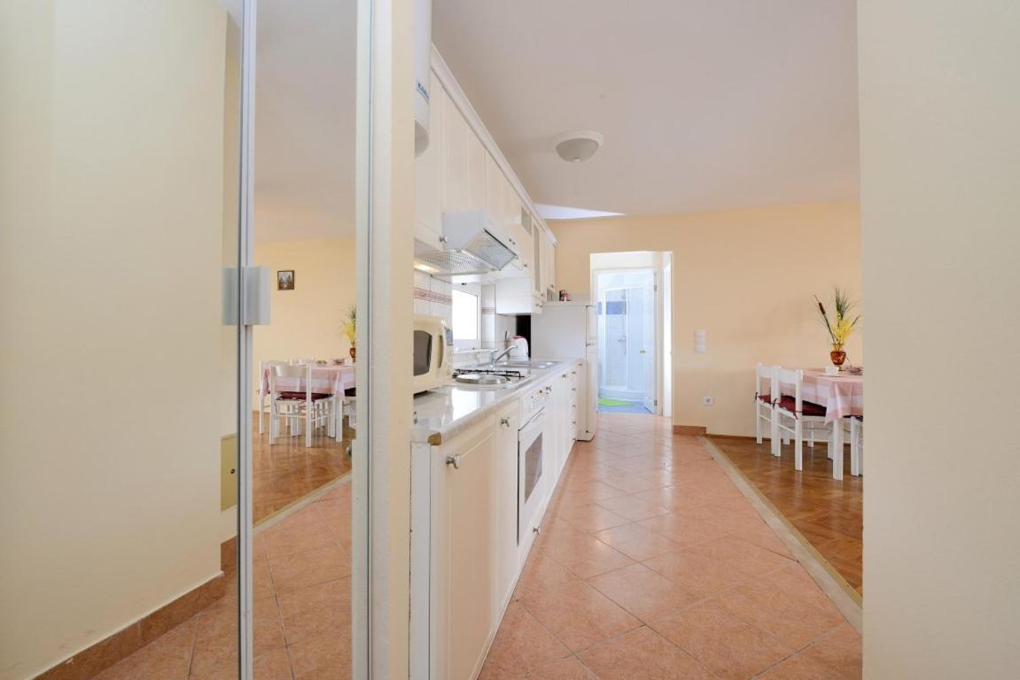 Apartment And Rooms Sidro 佩特坎内 外观 照片