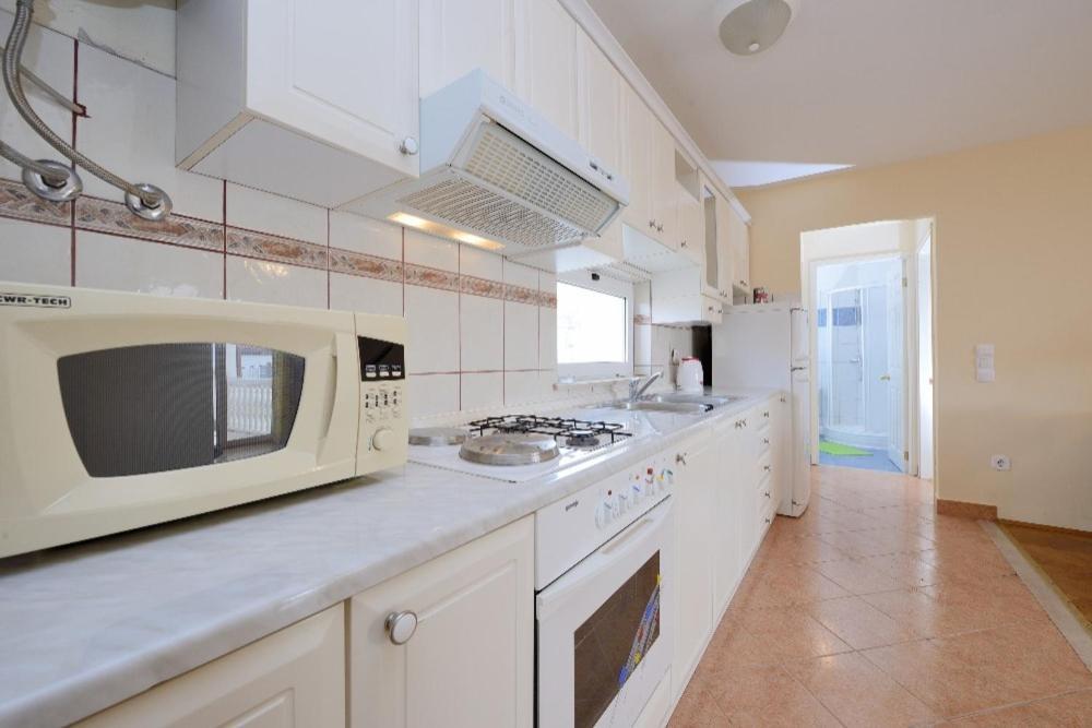Apartment And Rooms Sidro 佩特坎内 外观 照片
