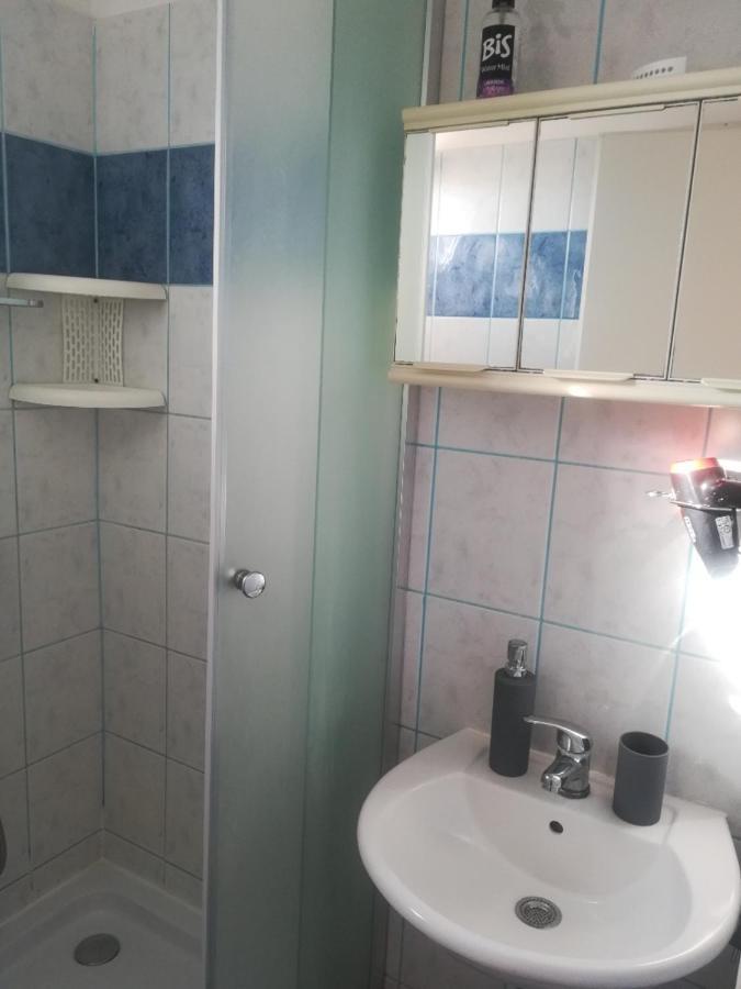 Apartment And Rooms Sidro 佩特坎内 外观 照片